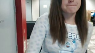 ເມຍງາມ brunette milf ດູດ cock ແລະໄດ້ຮັບການ fuck ໃນກົ້ນຂອງນາງໃນຕອນກາງຄືນວັນອາທິດ, ອອກຄໍາຄິດເຫັນ